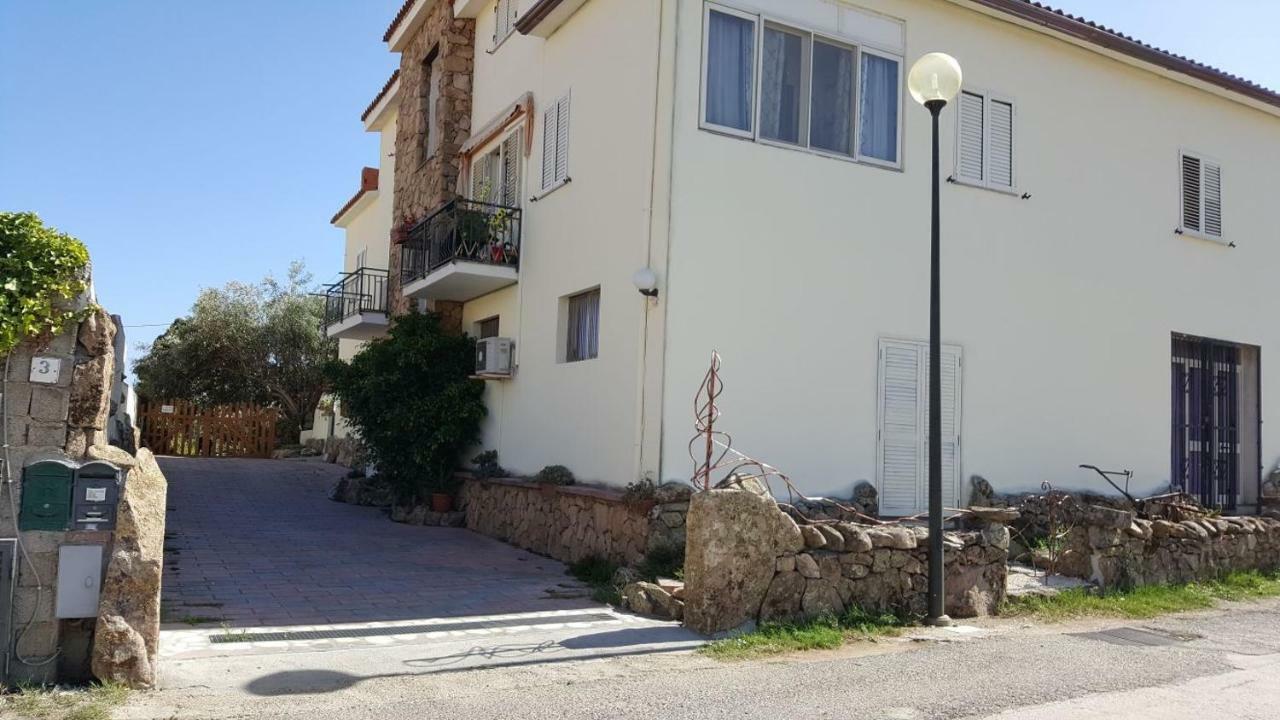 Casa Vacanza Giulia Budoni Exterior photo